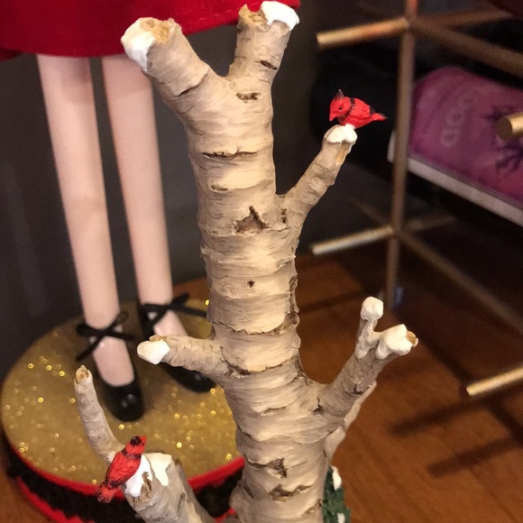 Retired Department 56 Village Burch tree cluster. Used in excellent condition. - Picture 4 of 14